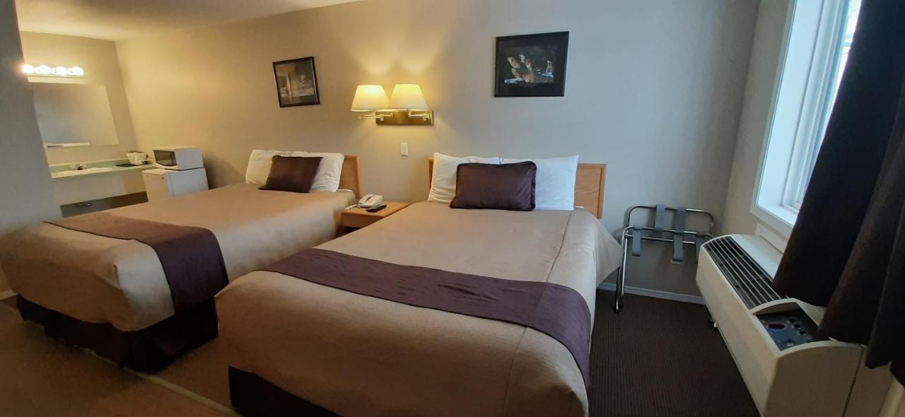 Mary'S Motel Голден Экстерьер фото